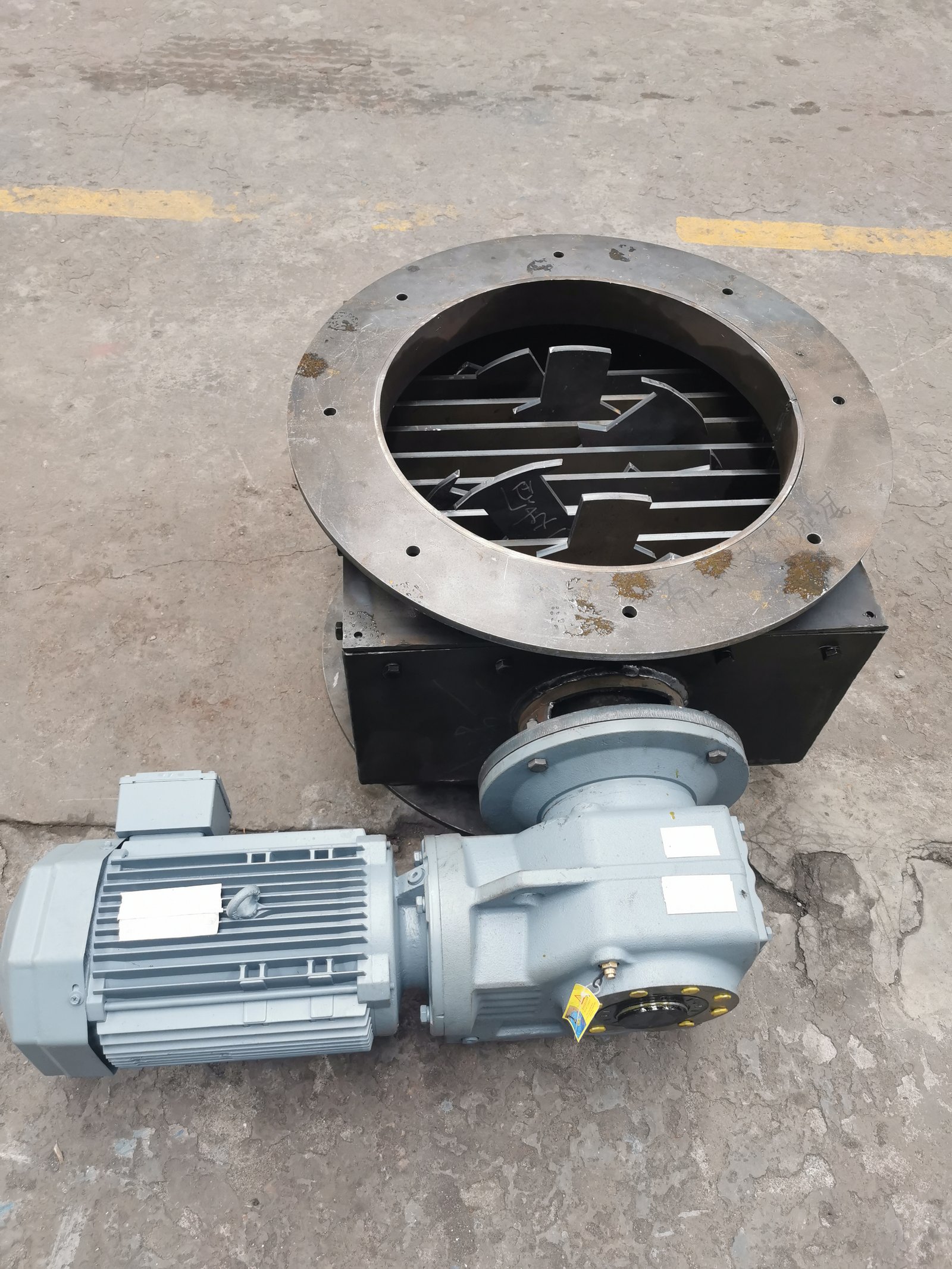 Breaking Valves - project view 4