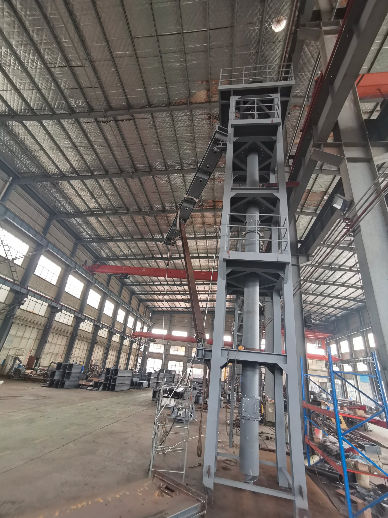 Sunlike manufactures Screw Elevator for cement applications, supporting project requirements across bucket elevators.