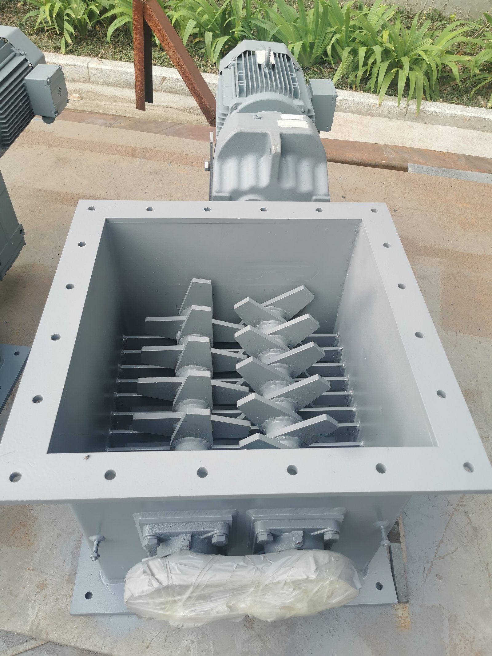 Breaking Valves - project view 5