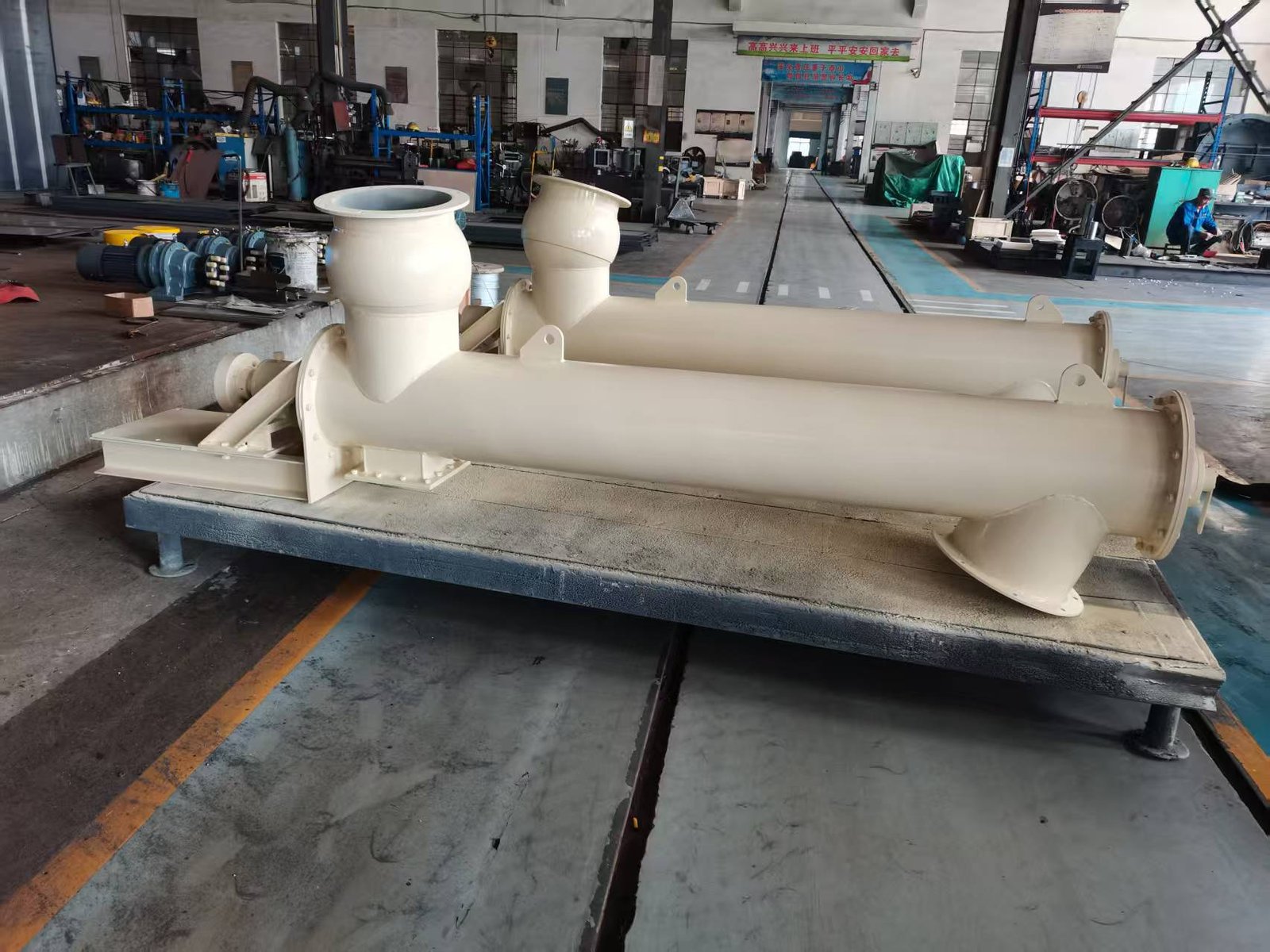Sunlike manufactures Pneumatic Conveying System for cement applications, supporting project requirements across conveyors.